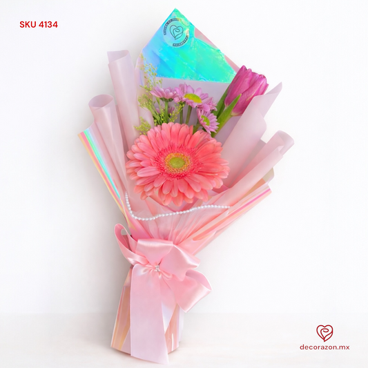 Detalle de Gerbera y Tulipán